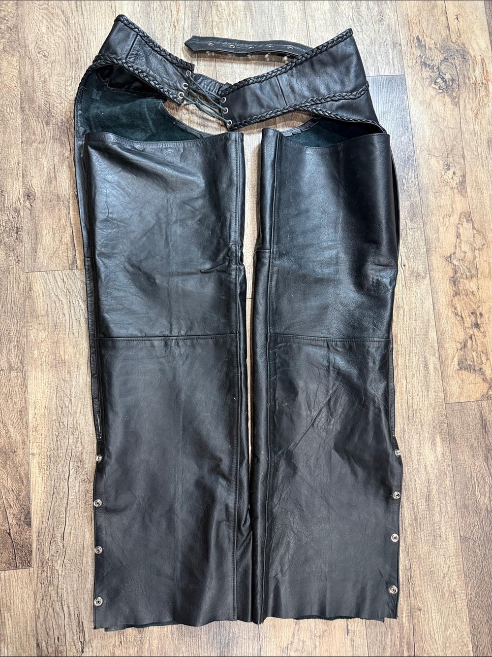 Black Genuine Leather Motorcycle Riding Chaps XL Braided Trim Adjustable Waist